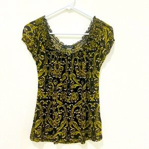 Carol Rose - Green/Black Top